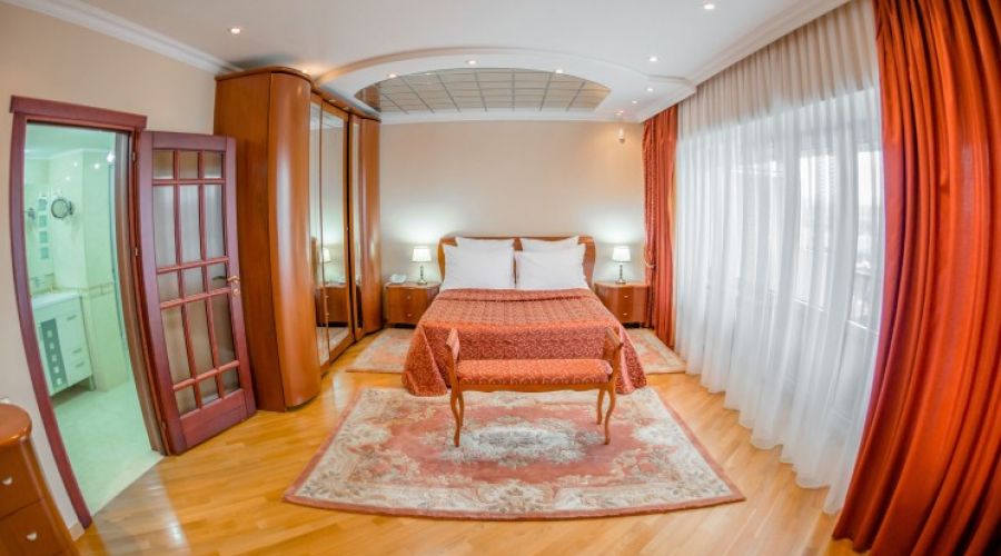 Люкс 2-местный 2-комнатный люкс