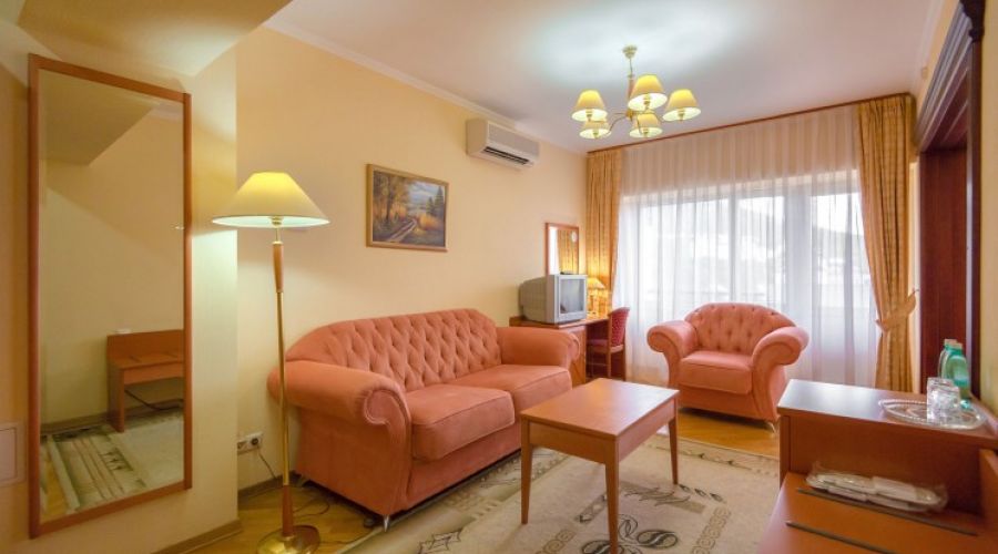 Джуниор сюит 2-комнатный 1-,2-местный Джуниор сюит