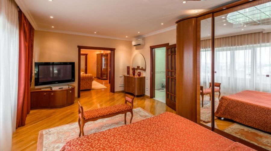 Люкс 2-местный 2-комнатный люкс