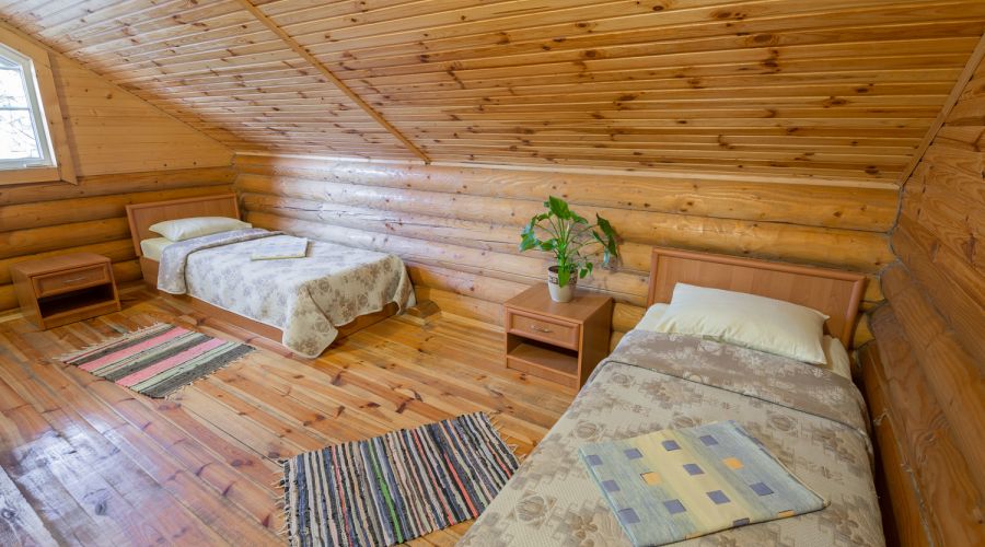 4-местный  номер в корпусе "Сруб"