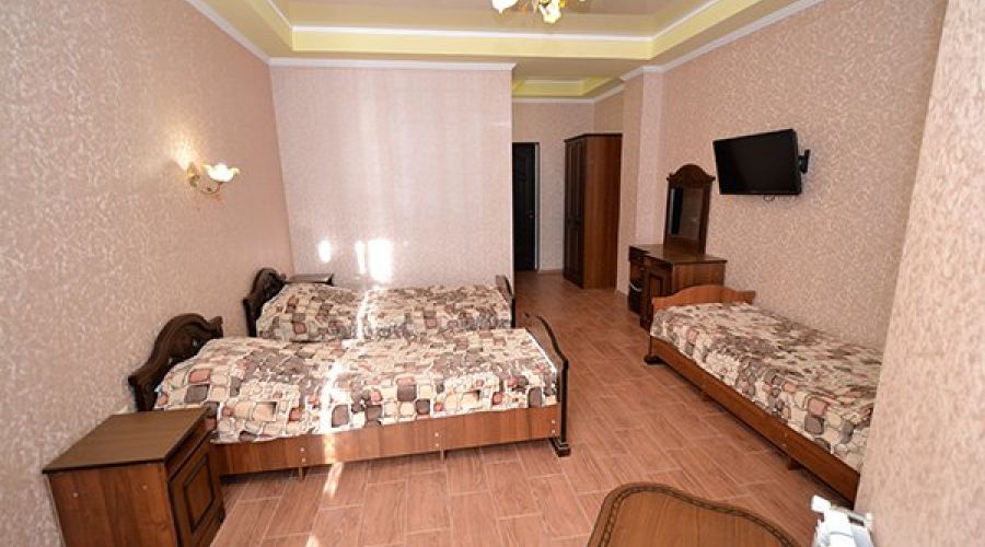 Стандарт 3-местный Комфорт с балконом