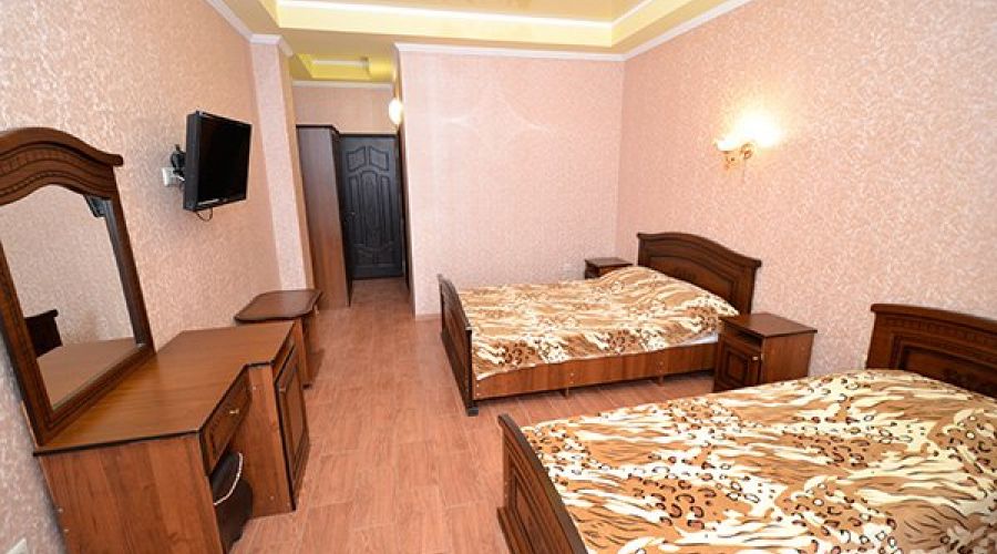 Стандарт 3-местный Комфорт с балконом