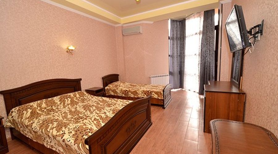 Стандарт 3-местный Комфорт с балконом