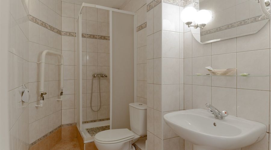 Бизнес  2-местный DBL на озеро