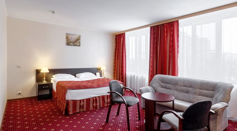 Студия 3-местный 