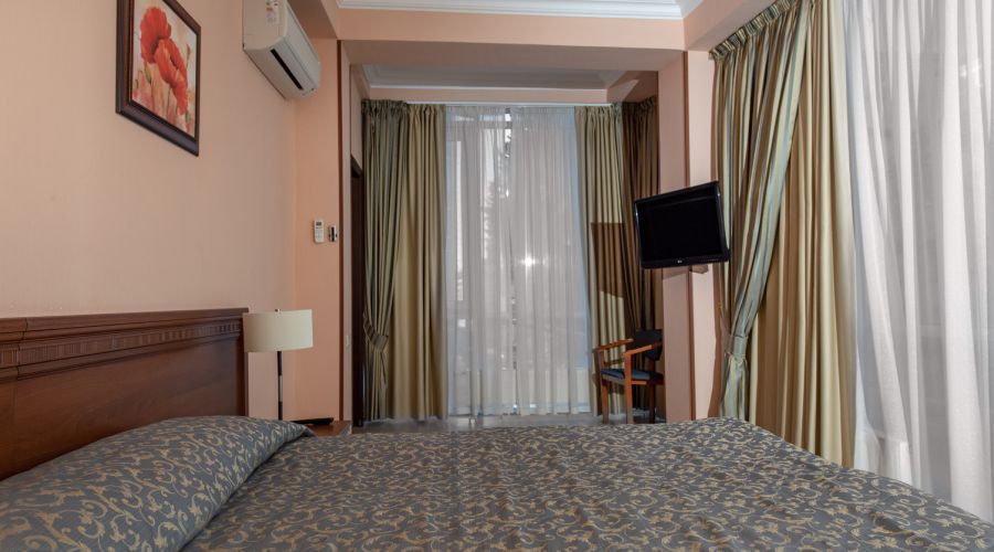 Студия 2-местный 2-комнатный к. Атлант