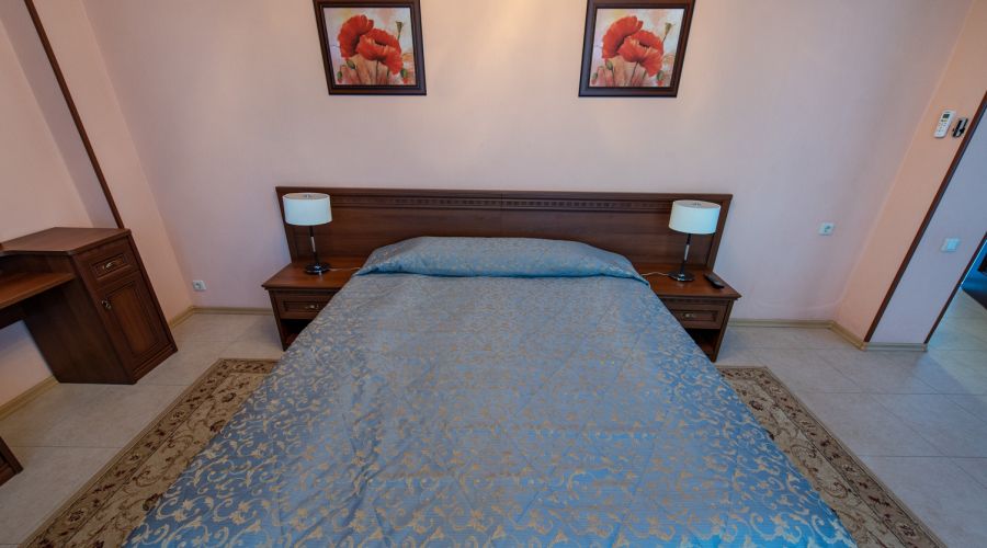 Студия 2-местный 2-комнатный к. Атлант