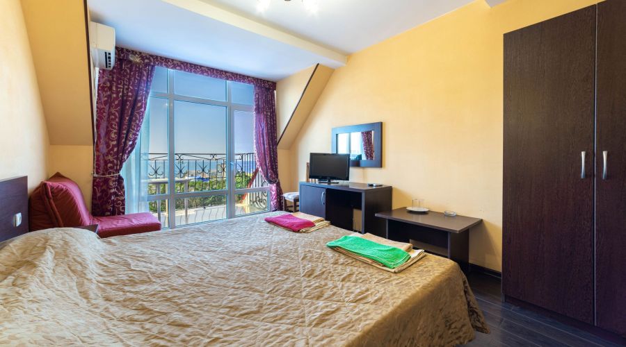 Стандарт 2-местный 1-комнатный (море)