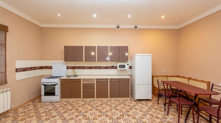 Апартаменты 4-местные 2-комнатные с кухней