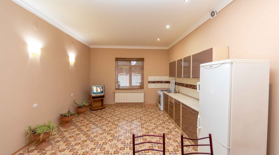 Апартаменты 4-местные 2-комнатные с кухней