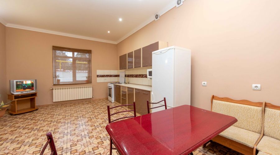 Апартаменты 4-местные 2-комнатные с кухней