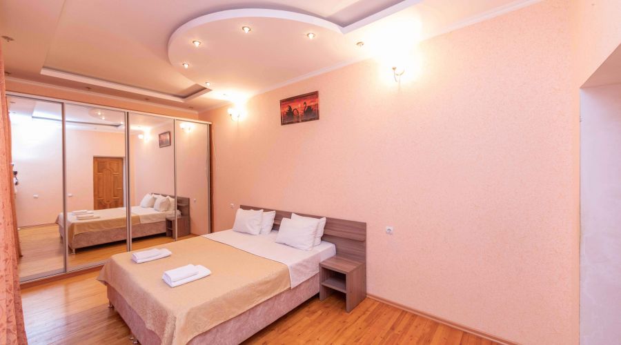 Апартаменты 4-местные 2-комнатные с кухней