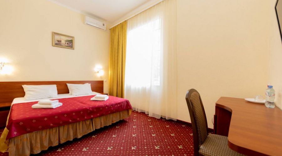 Стандартный плюс 2-местный 1-комнатный