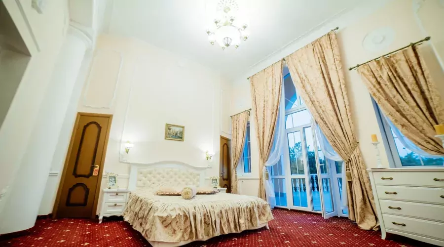 Люкс "Романова" 2-местный 1-комнатный