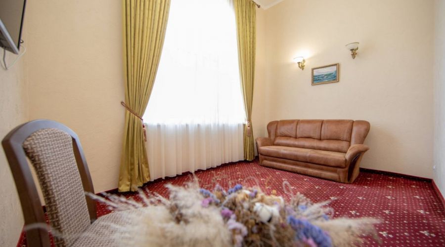 Полулюкс 2-местный без балкона