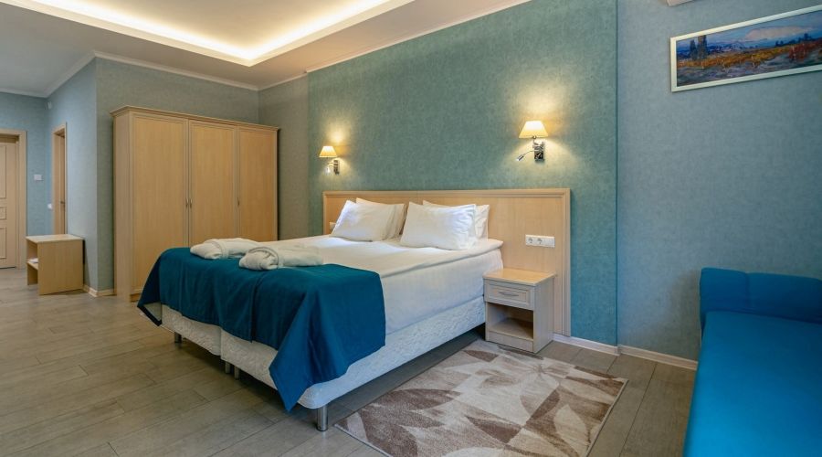 Стандарт 2-местный, вид на море