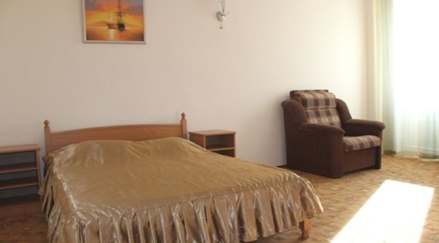 Семейный 3 местный 2 комнатный