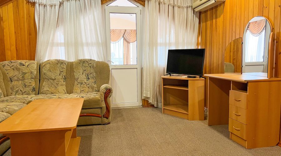 Люкс 2-местный 2-комнатный