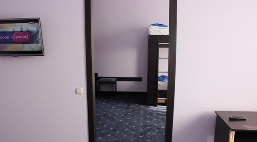 Полулюкс 4-местный 2-комнатный