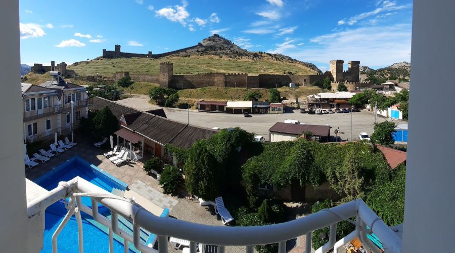 Стандартный 4-местный 2-комнатный