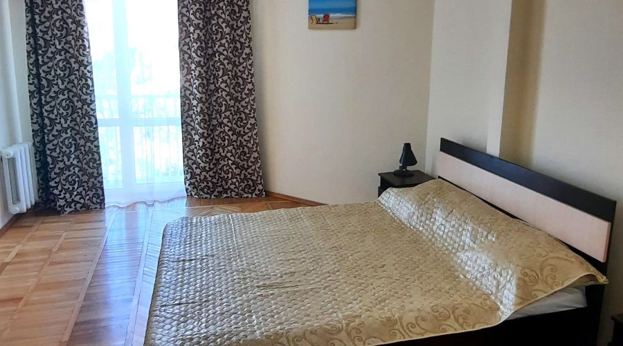 Стандартный 4-местный 2-комнатный