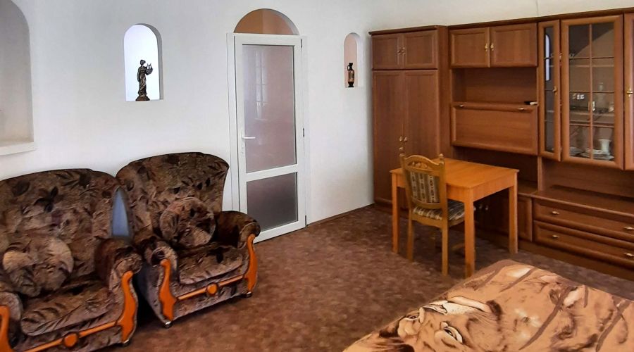 Стандартный 4-местный 2-комнатный