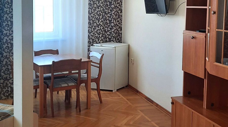 Стандартный 4-местный 2-комнатный