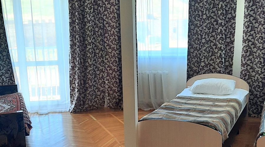 Стандартный 4-местный 2-комнатный