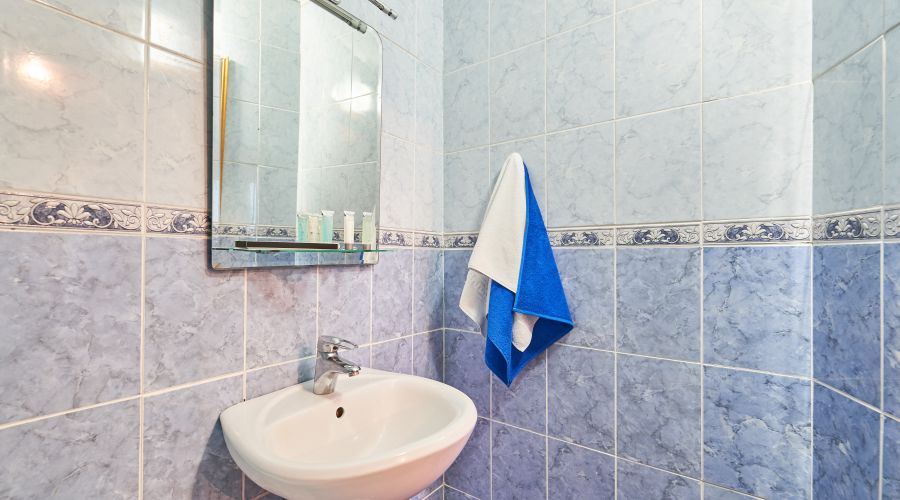 Повышенной комфортности 2-местный 2-комнатный коттедж