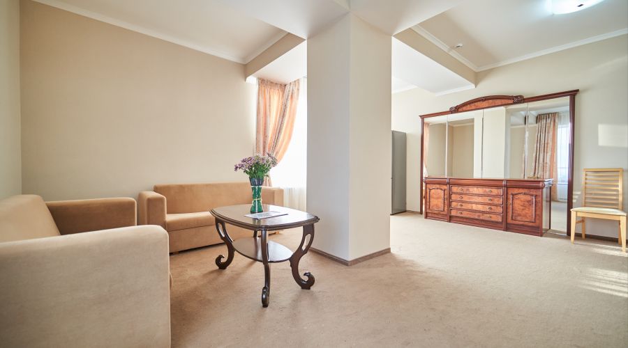 Люкс 2-местный 2-комнатный корпус 4