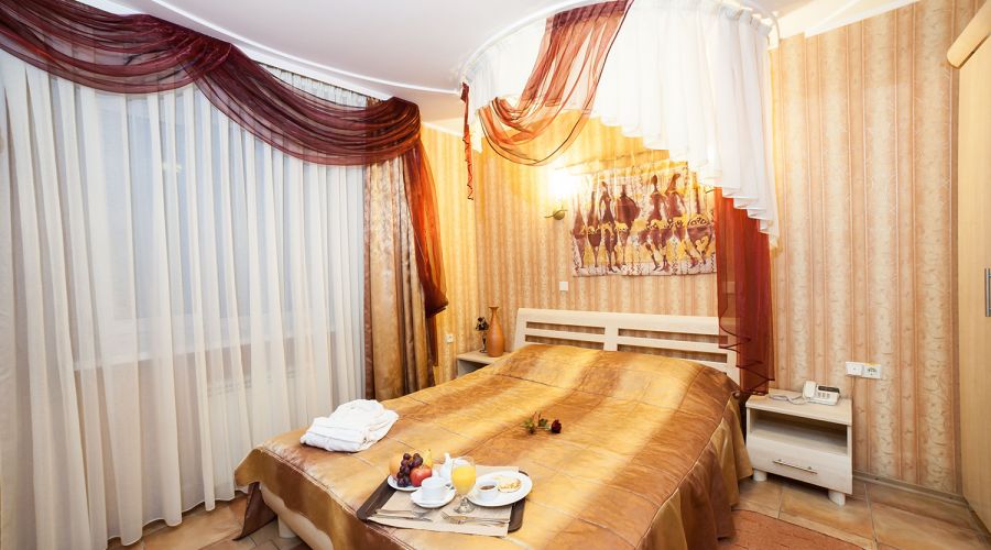 Люкс Дионис 2-местный 2-комнатный