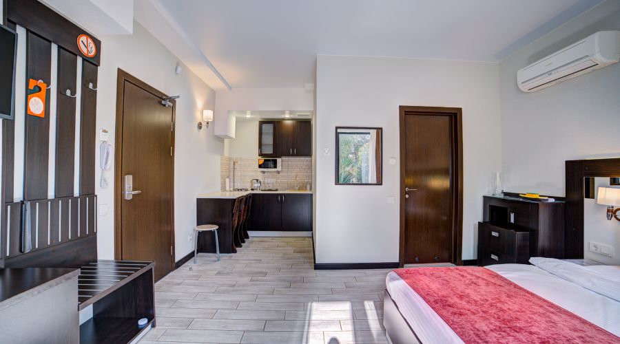 Стандарт "М" 2-местный (цокольный этаж)