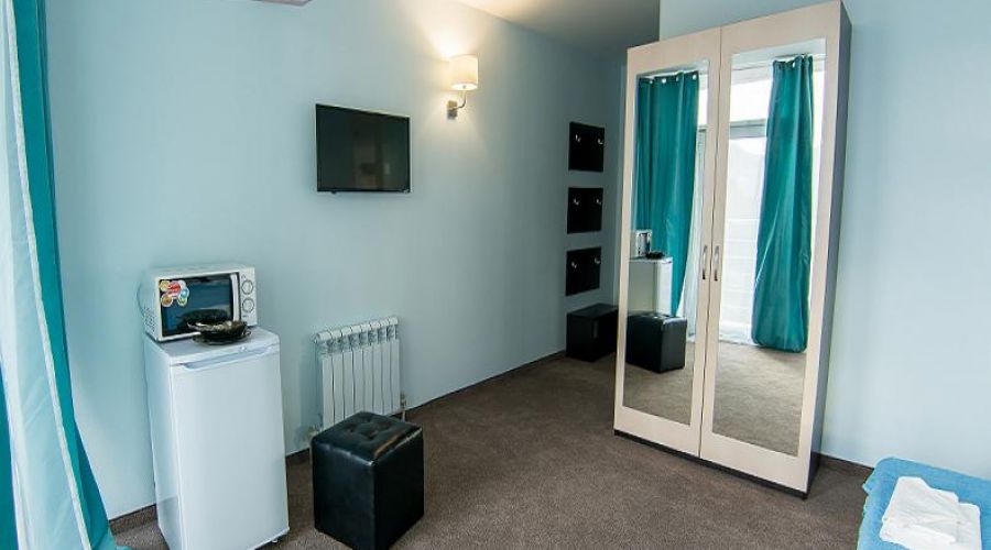 Полулюкс 2-местный 1-комнатный с французским балконом 4С,2В