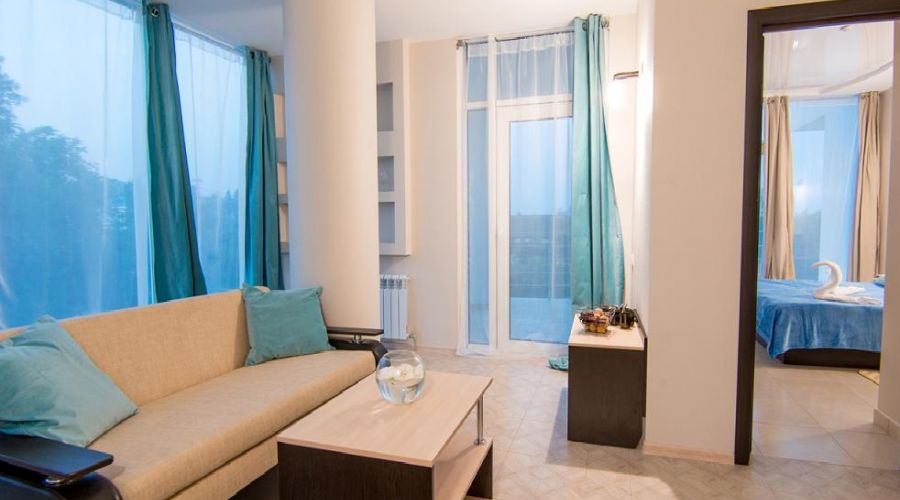 Полулюкс 2-местный 2-комнатный с террасой 2С