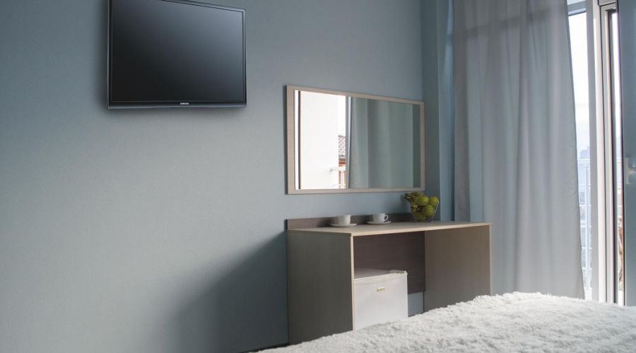 Стандарт 2-местный с балконом (без вида)