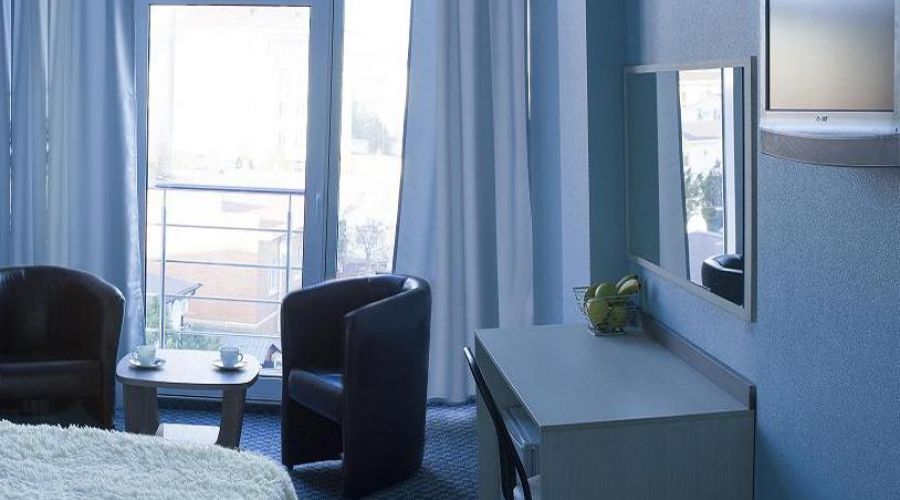 Стандарт 2-местный без балкона (вид на окрестности)