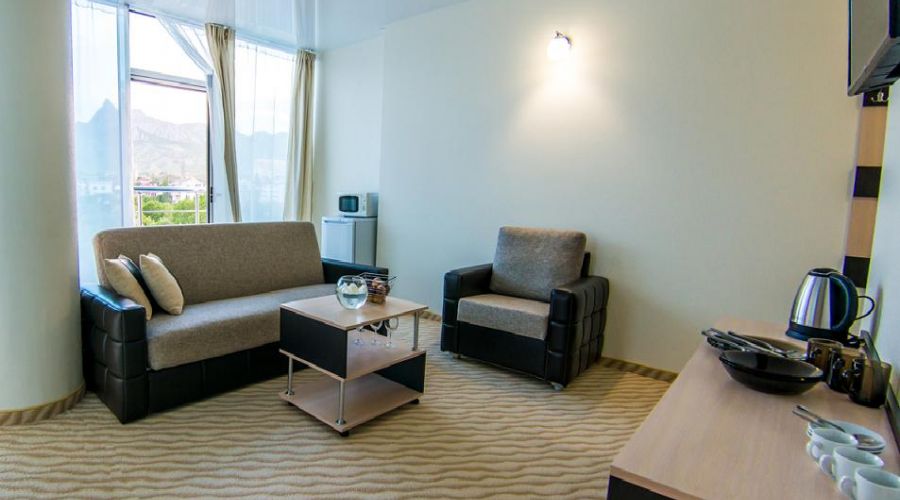 Полулюкс 2-местный 2-комнатный с террасой 4В