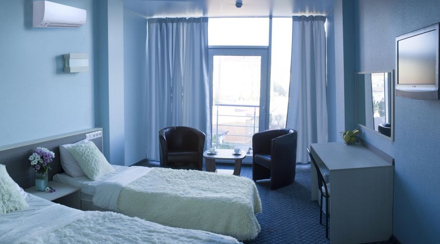 Стандарт 2-местный без балкона (вид на окрестности)