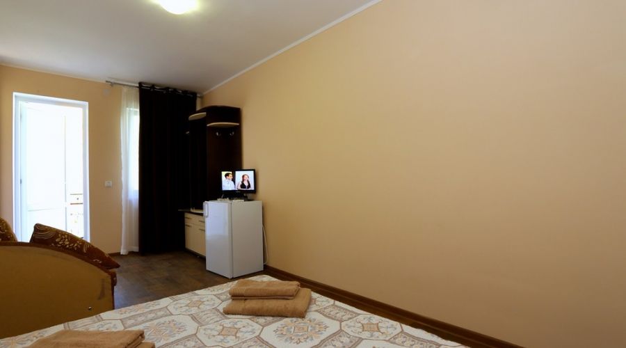 Стандарт 2-местный без балкона над кафе №21,22,23,24