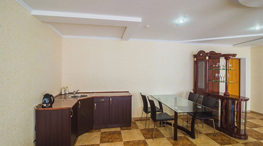 Апартаменты 2-местные 2-комнатные (вид на море)