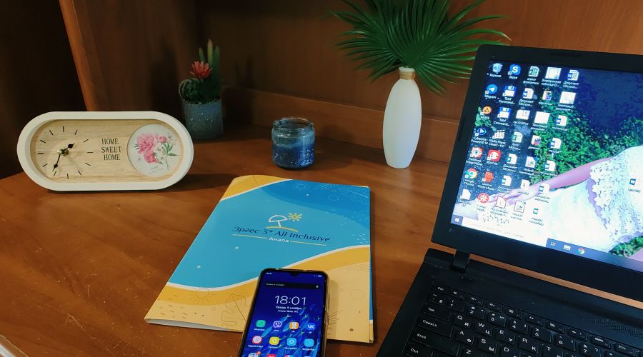 Бизнес  4-местный Бизнес с видом на бассейн