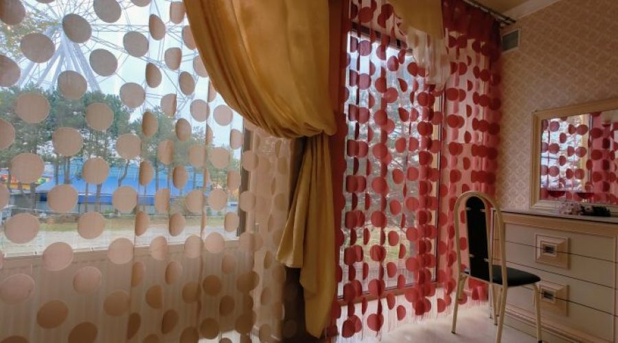 Полулюкс 2-местный Полулюкс с панорамным видом на колесо обозрения