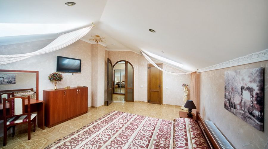 Люкс 4-местный