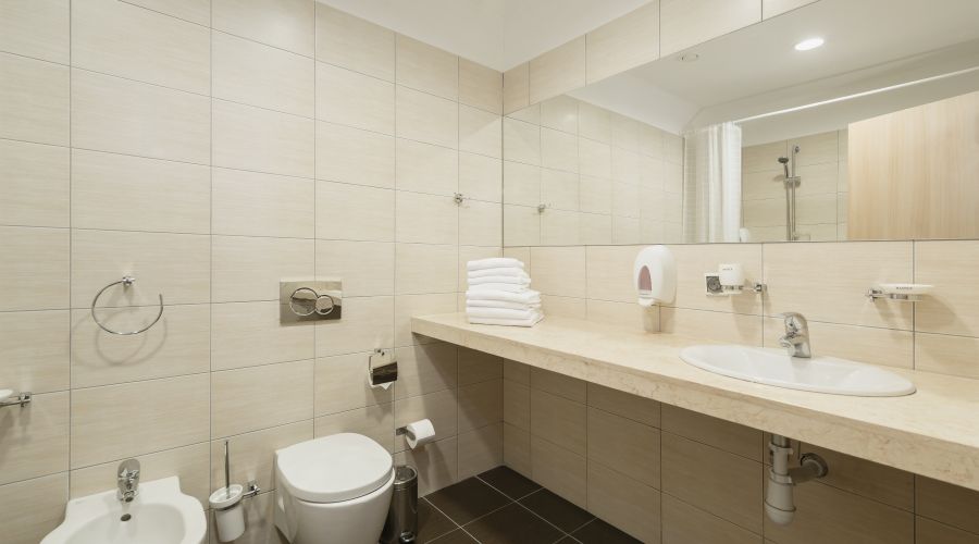 Апартаменты 5-местный 4-комнатный с тремя спальнями 14-15 этаж