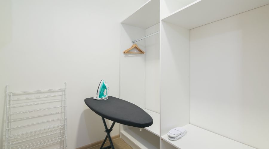 Апартаменты 2-местный 2-комнатный с одной спальней,вид на море с 3-5 этаж