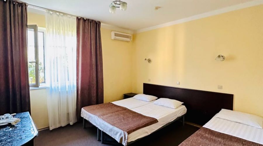 Стандарт 3-местный TWIN б/б(1 этаж)