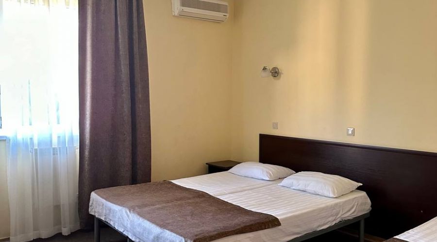 Стандарт 3-местный TWIN б/б(1 этаж)