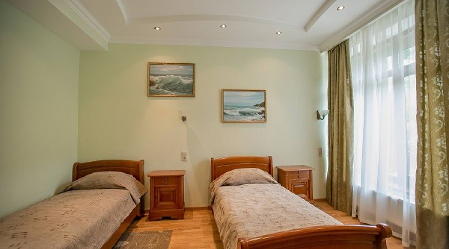 Люкс 4-местный В