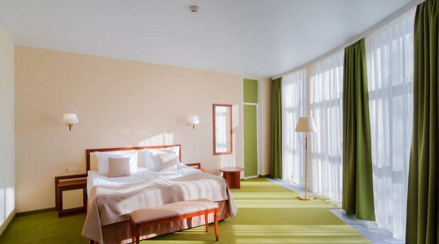 Джуниор 2-местный с панорамными окнами