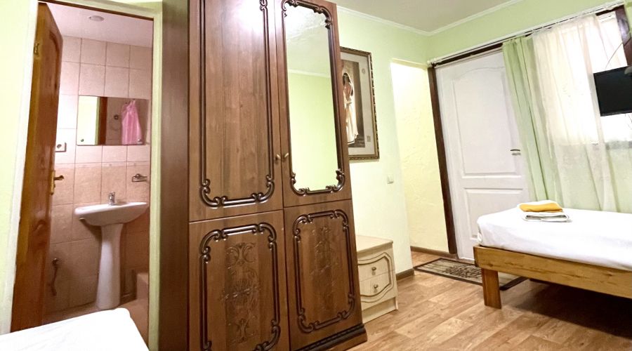 Комфорт 3-местный с обеденной зоной